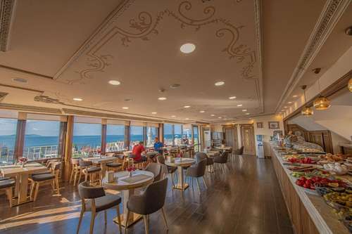 www.kaftanhotel.com