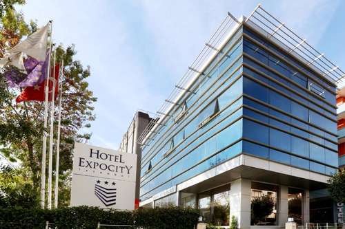 www.hotelexpocity.com