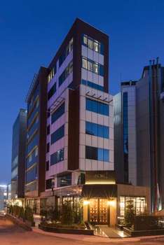 www.bilekhotelkavacik.com