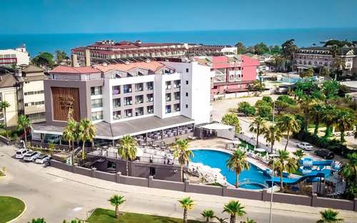www.istanbulbeachhotel.com