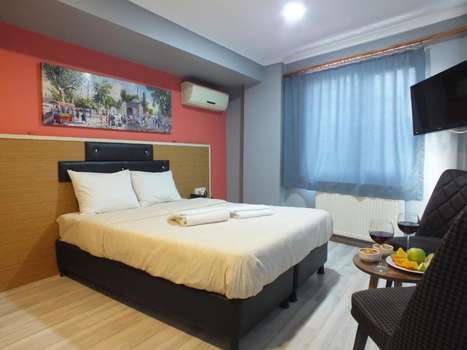 www.nailahotel.com