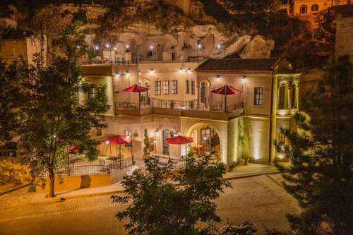 www.sinasosstarhotel.com