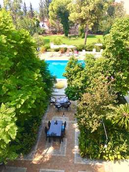 www.akkentgardenhotel.com