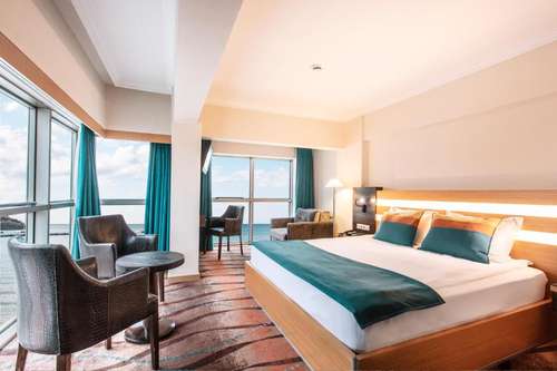 www.hotelilayda.com