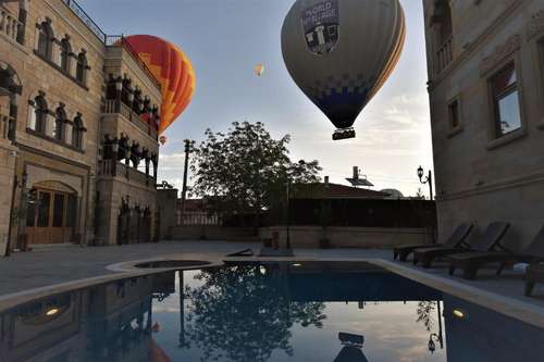 www.goremerevahotel.com