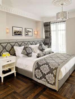 www.nexthousehotel.com