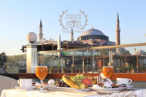 www.naylapalacehotel.com