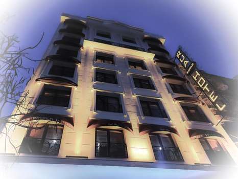 www.ruaworldhotel.com