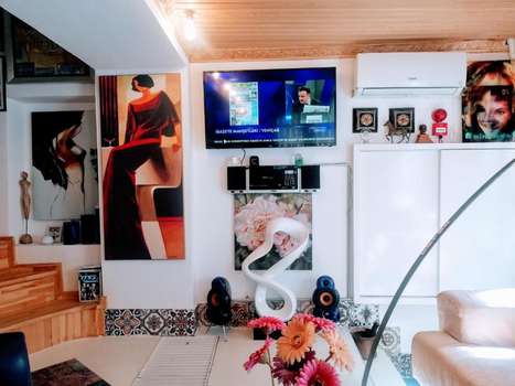 www.house1byvalence.com