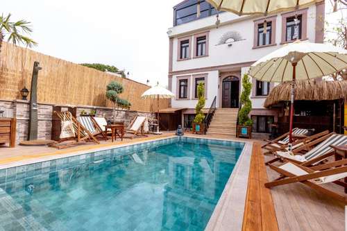 www.parnahotel.com