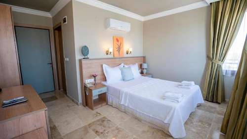 www.ebruliotelcunda.com