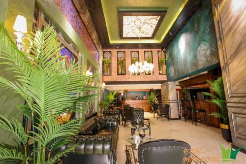 www.royalberkhotel.com
