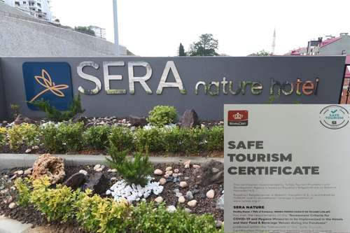 www.seranaturehotel.com
