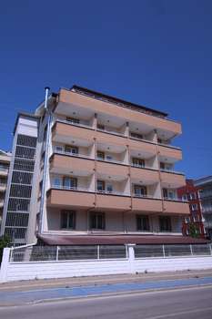 www.gulaypansiyonotel.com