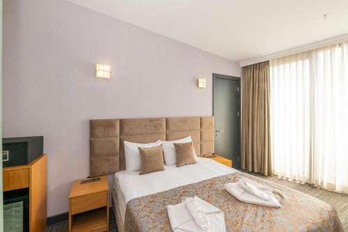 www.hotelvplustaksim.com.tr