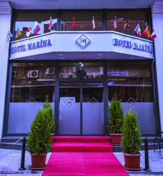 www.hotelmarinaizmir.com