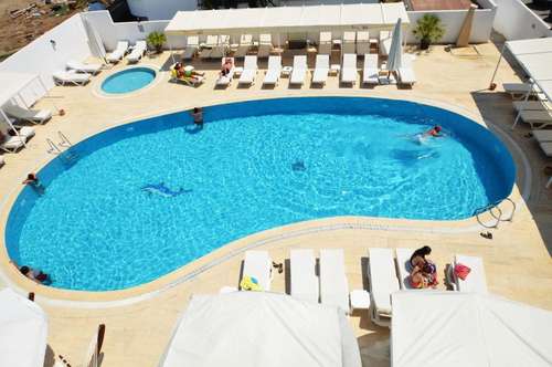 www.salinashotelbodrum.com