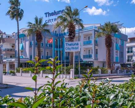 www.thelunacityhotel.com