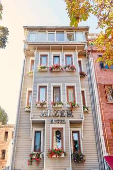 www.alzerhotel.com