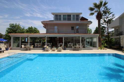 www.hoteldalyance.com