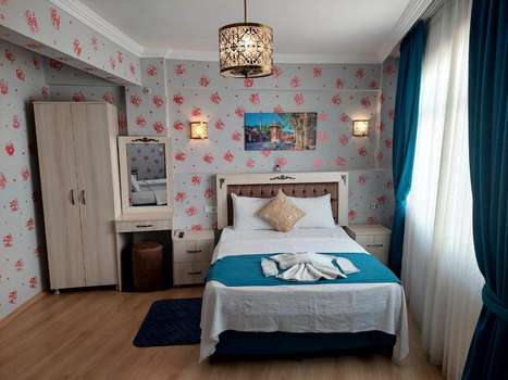 www.galaxyhotelsultanahmet.com
