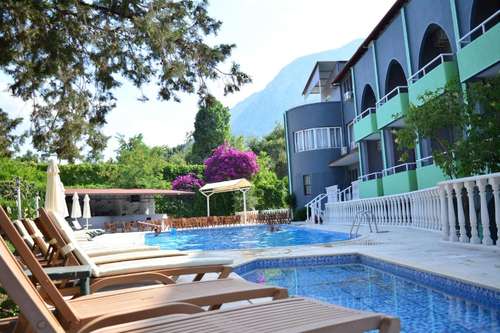 www.anitahotels.com