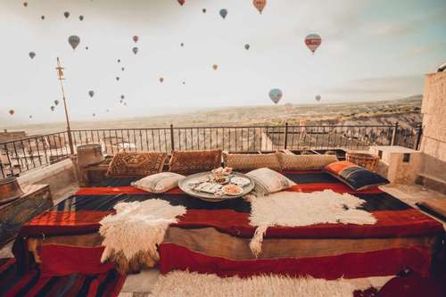 www.vasilcavehotel.com