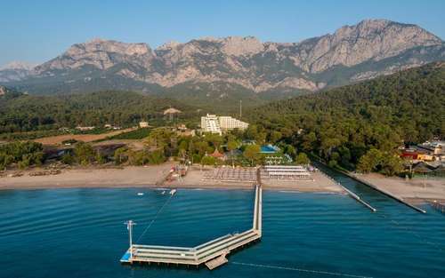 www.miarosaghazalresort.com