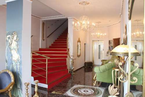 www.hurinuriotelfoca.com