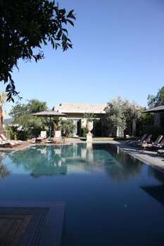www.bellasombrahotel.com