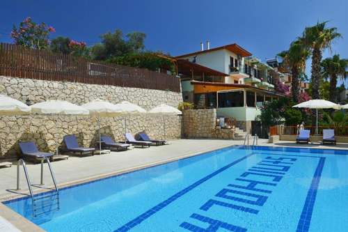 www.pataradelfinhotel.com