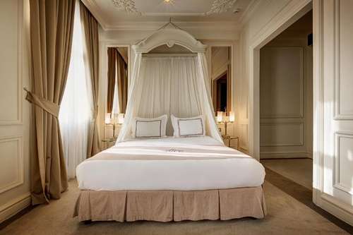www.galataantiquehotel.com