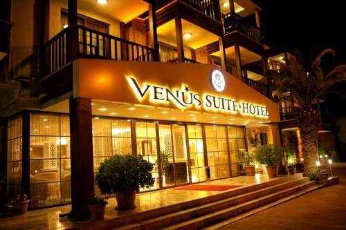 www.venussuite.com