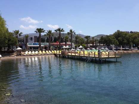 www.nomiahotel.com