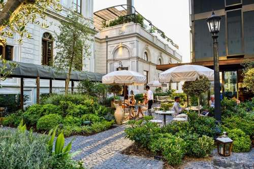 www.sohohouse.com