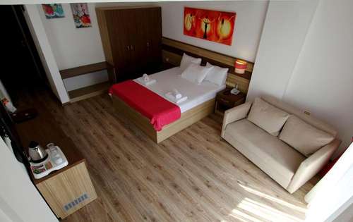 www.pyarahotel.com