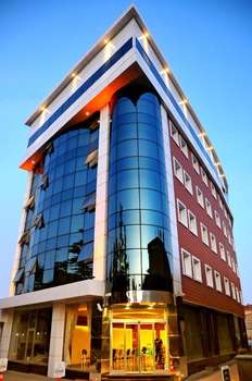 www.ozparkhotel.com.tr