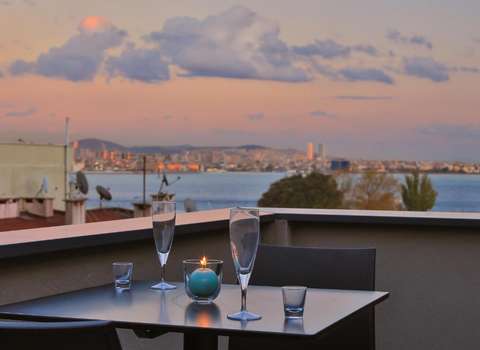 www.hotelalilass.com