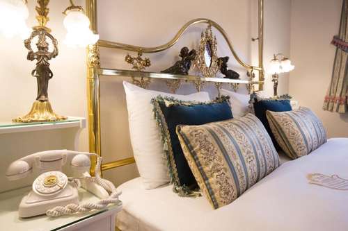 www.hotelvalidesultan.com