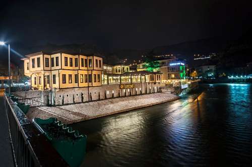 www.sarikonakhotel.com
