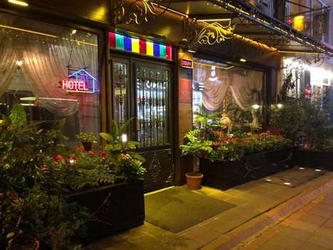 www.nezihotel.com