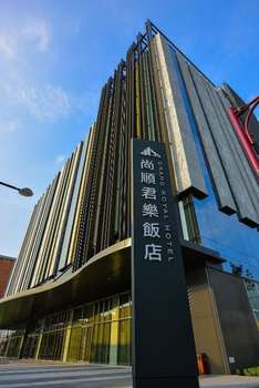 www.groyalhotel.com.tw