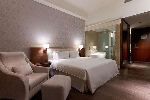 www.yuhtonghotel.com.tw