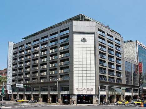 www.firsthoteltaipei.com