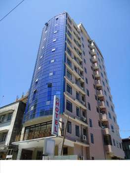 www.rainbow-hoteltz.com