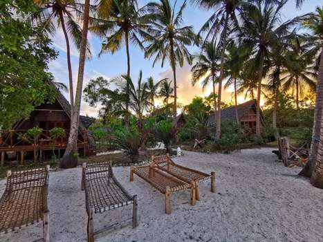 www.coco-reef-ecolodge.com