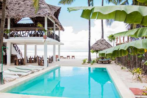www.maishamatamubeachhotel.com