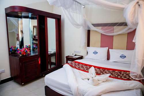 www.kibopeakpalacehotel.co.tz