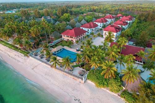 www.sunnypalmsresort.com