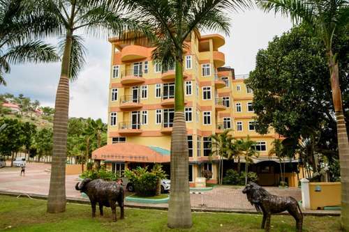 www.isamilolodge.com